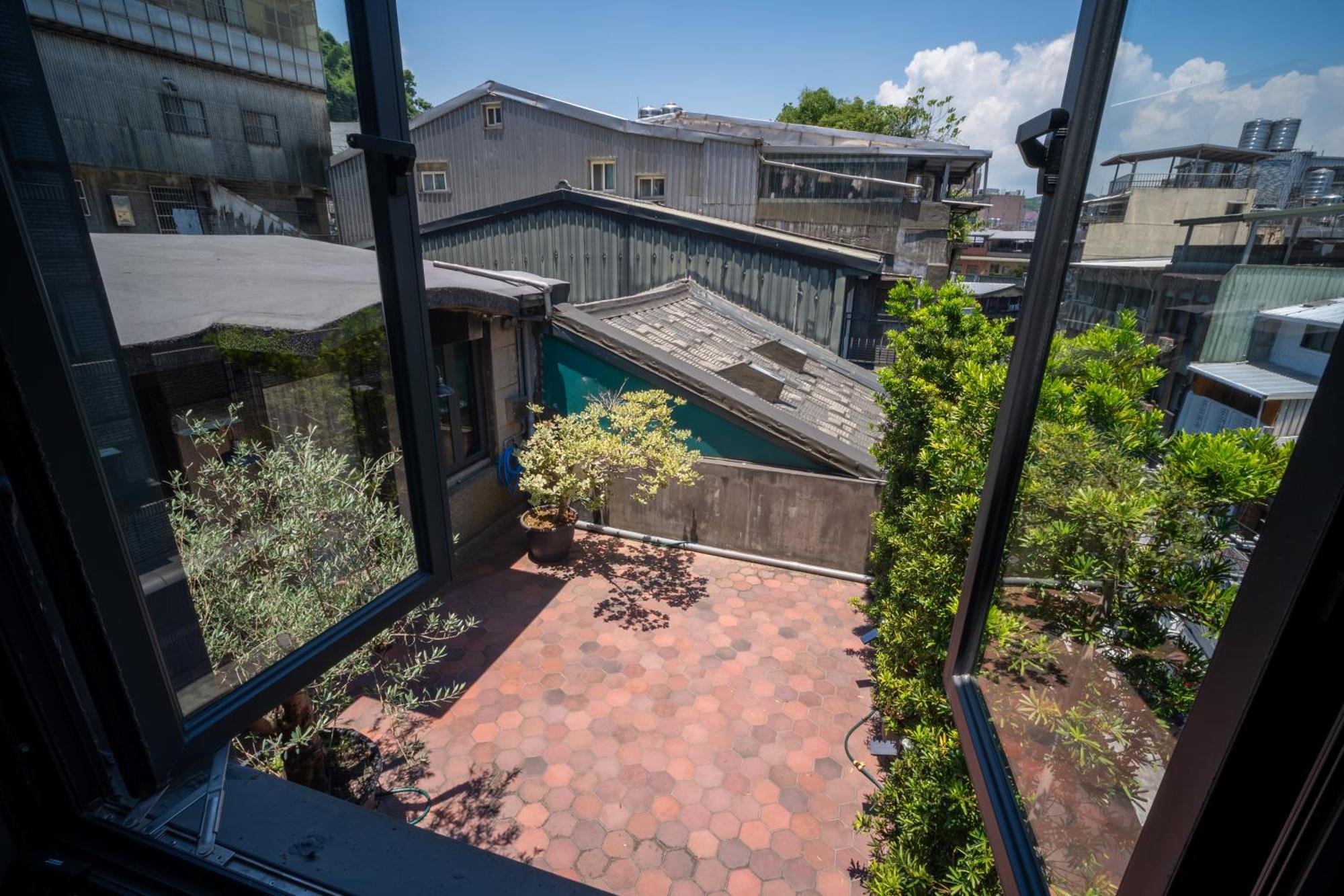 Enzo House Apartment Keelung Luaran gambar